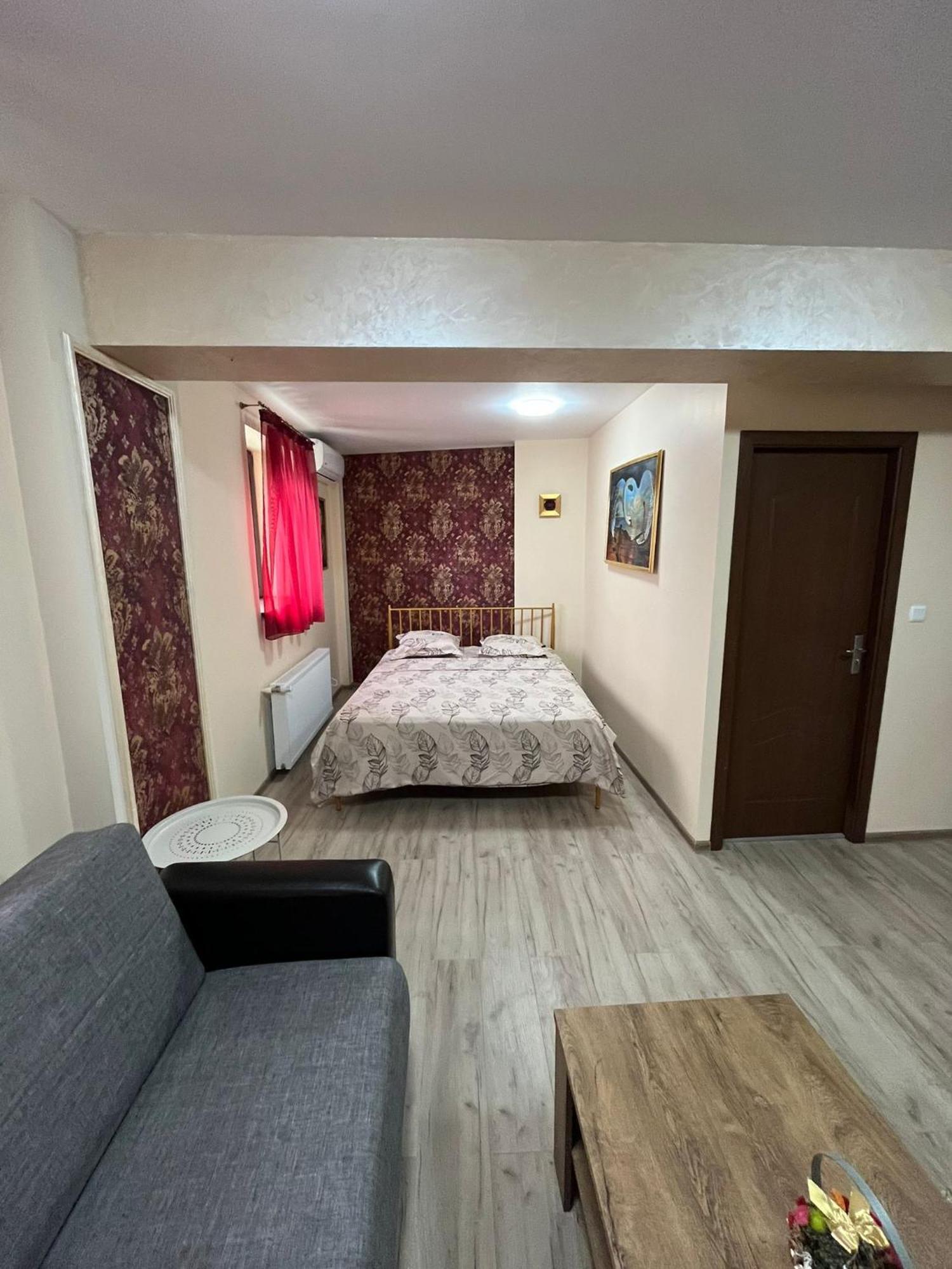 Solaria Apartment Galaţi Extérieur photo